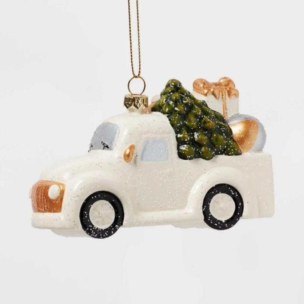 Vintage Truck with Tree and Gifts Christmas Tree Ornament nwt